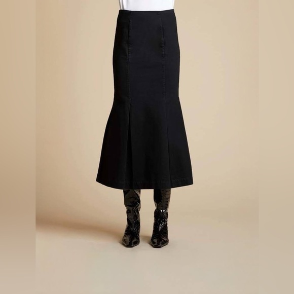 KHAITE Dresses & Skirts - NWT Khaite Levine Skirt in Black - size 25